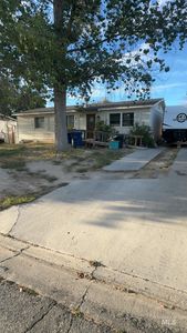 232 Glacier Dr