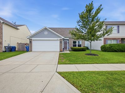 8038 Grove Berry Way