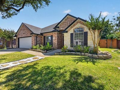 8113 Sawgrass Ln