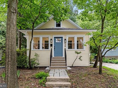 58 E Greenwood Ave