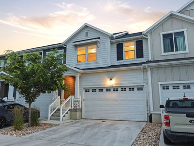 562 N 260 W