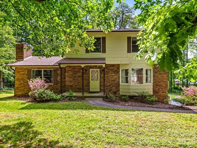 Property at 11 Woodmere Dr, Arden, NC