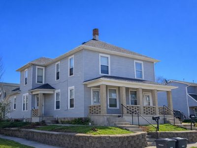 203 Lincoln St