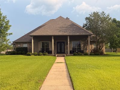 301 Teche Dr