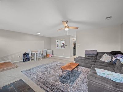 1579 Crescent Pointe Ln