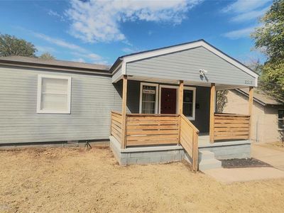 2215 NW 38th St