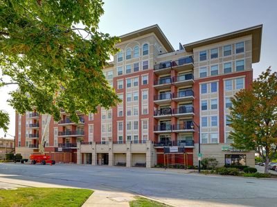 656 Pearson St UNIT 702C