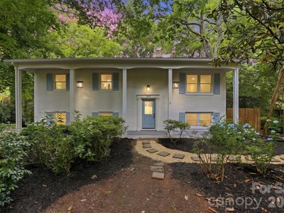 222 Sherwood Cir