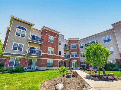 5192 Sassafras Drive #205