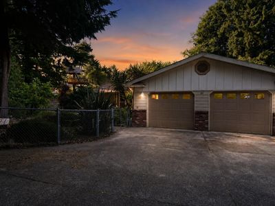 30 Marion Ln