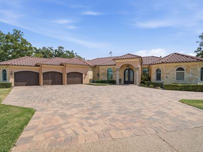 1000 Catalina Bay Blvd