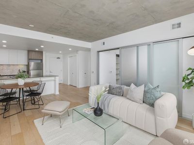 45 Bartlett St #408