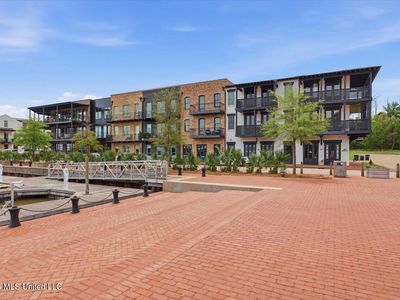 145 Republic St #431