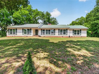 2229 Highway 98 E