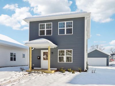 Property at 415 Oakland AVENUE, Waukesha, WI