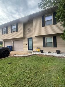 3833 Red Bud Dr