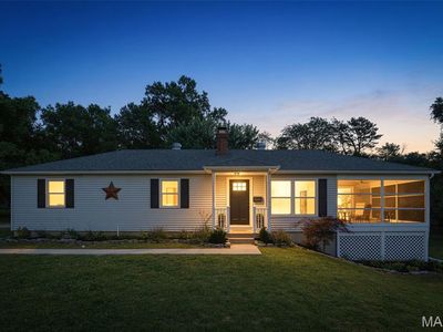 320 Fairview Ave