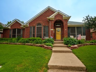 5817 Oldham Dr
