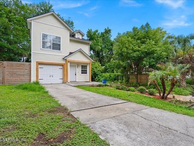 3862 ORLANDO Circle W