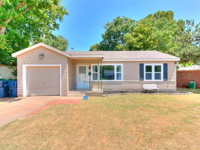 2463 NW 42nd St