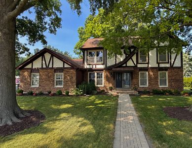 1902 Gigi Ln