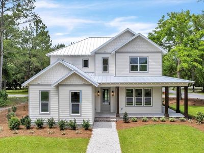 163 Village Green Ln