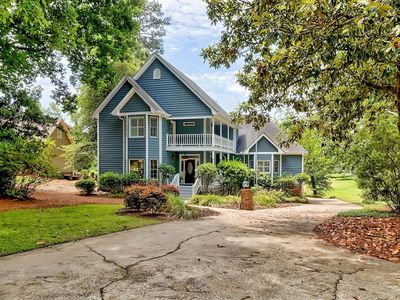 108 Highland Cir