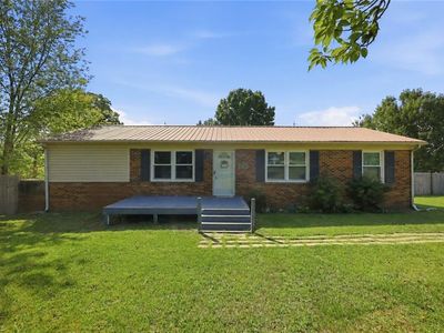 4228 Valley Cir