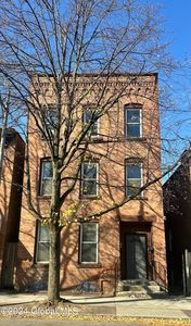 283 4th Street