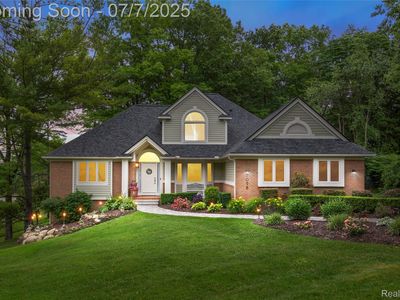 7098 Hickory Hollow Cir