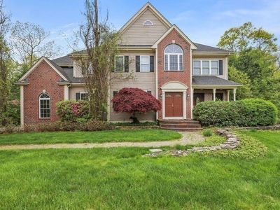 12 Kristen Cir