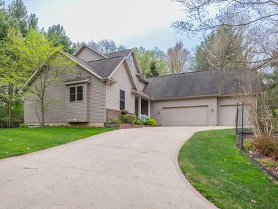 7200 Marsh Ridge Trl