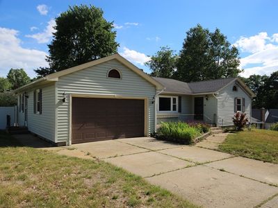 14 Wesley St