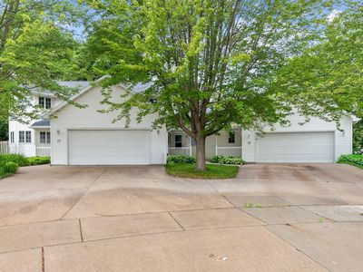 17 Pamela Ct