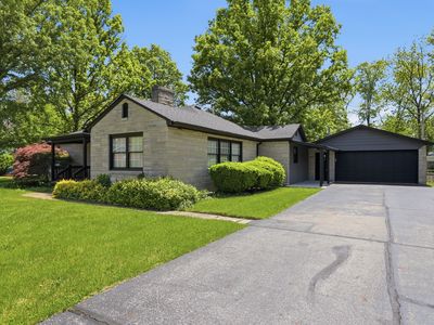 Property at 211 W McKenzie Rd, Greenfield, IN