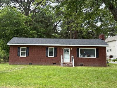 9 Pine Ln