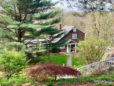 Property at 301 Steinmann Avenue, Middlebury, CT
