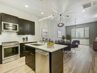 Property at 2314 Enfield Rd Unit 202, Austin, TX