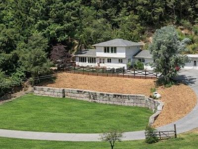 423 Nelson Rd