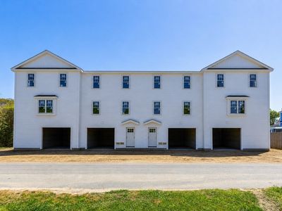 10 Harrison Ave #3