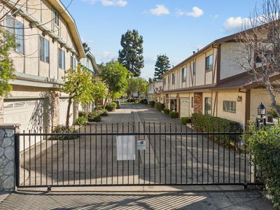 18424 Keswick St UNIT 20