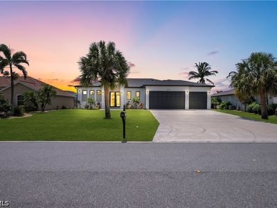 4129 Flamingo Blvd