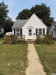 214 Poplar St