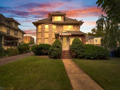 90 Cedar St