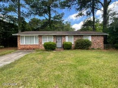 2410 Dapleton Dr