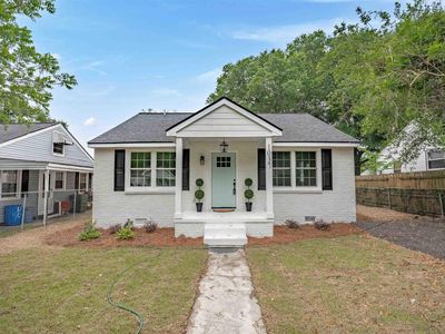 1037 Naples Ave