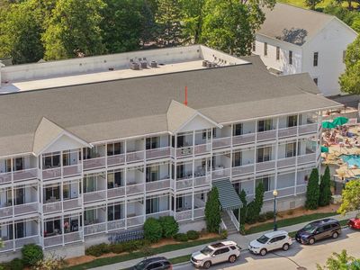 253 S East STREET #1-306