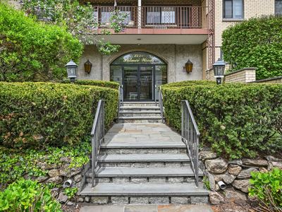 2221 Palmer Avenue #3R