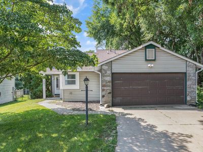 3601 Naples Ct