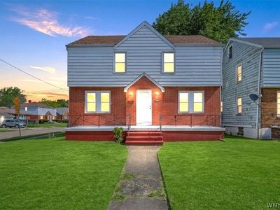 352 Davidson Ave